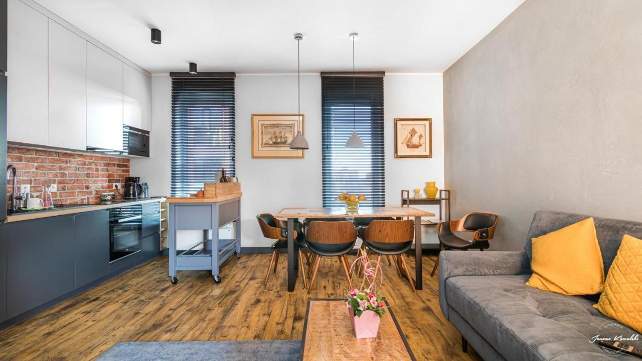 4 Elements - Billberry Apartments กดัญสก์ ภายนอก รูปภาพ